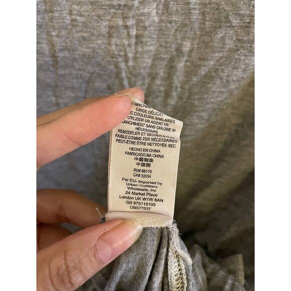 Free People Top Women’s Small Gray Linen Blend Sleeveless Relax Fit Swing Tank - Picture 7 of 7